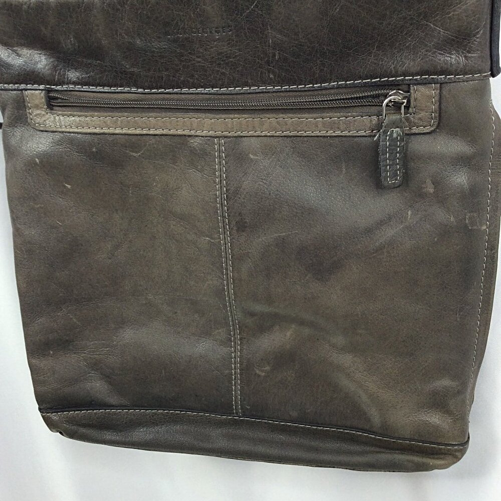 Jack Georges Voyager Olive Brown Leather Crossbody Shoulder Bag - Picture 6 of 16